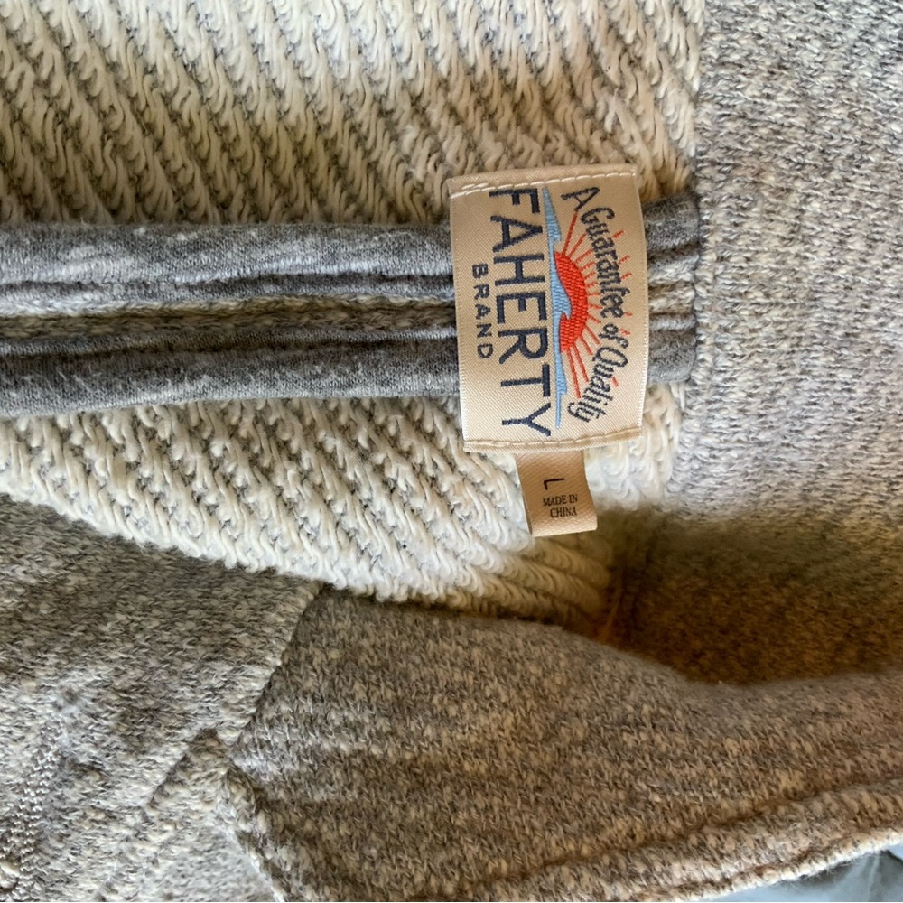 Farerty jacket size L